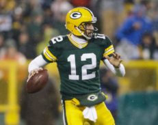 Watch: Aaron Rodgers records his interviews with media