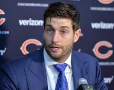 Jay Cutler retiring to join Fox as broadcaster