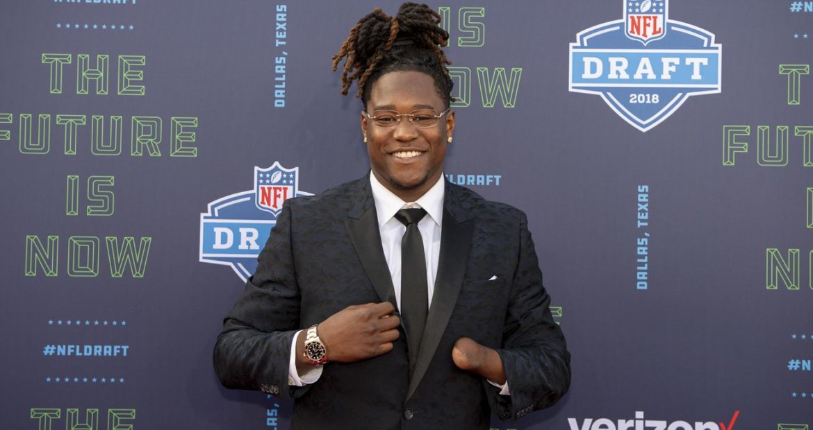 shaquem-griffin-drafted-by-seattle-seahawks-joining-twin-brother-shaquill