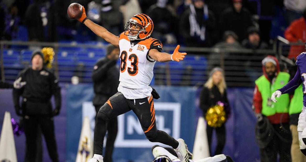 this-week-in-nfl-do-goodery-andy-dalton-lorenzo-alexander-more-give-back