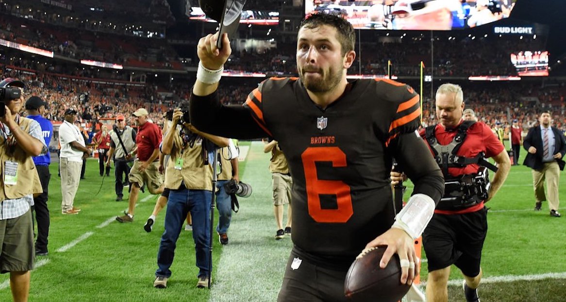 a-star-is-born-in-cleveland-baker-mayfield-shines-as-browns-win