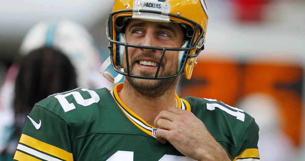 stunner-aaron-rodgers-announces-his-engagement
