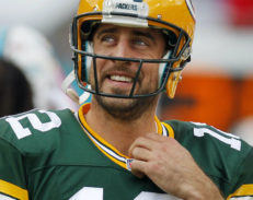 Stunner! Aaron Rodgers Announces His Engagement